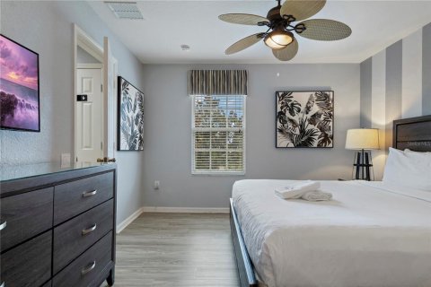 Casa en alquiler en Kissimmee, Florida, 6 dormitorios, 261.24 m2 № 1840693 - foto 30