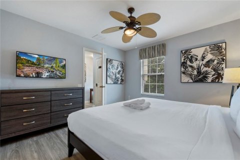 Casa en alquiler en Kissimmee, Florida, 6 dormitorios, 261.24 m2 № 1840693 - foto 29