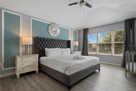 Casa en alquiler en Kissimmee, Florida, 6 dormitorios, 261.24 m2 № 1840693 - foto 5