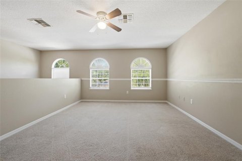 Casa en venta en Groveland, Florida, 5 dormitorios, 338.54 m2 № 2120457 - foto 21