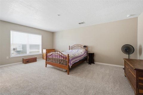 Casa en venta en Groveland, Florida, 5 dormitorios, 338.54 m2 № 2120457 - foto 16