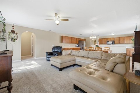 Casa en venta en Groveland, Florida, 5 dormitorios, 338.54 m2 № 2120457 - foto 15