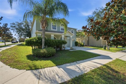 Casa en venta en Groveland, Florida, 5 dormitorios, 338.54 m2 № 2120457 - foto 3