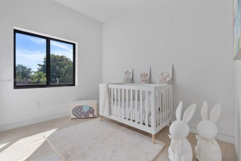 Купить таунхаус в Майами, Флорида 4 спальни, 179.12м2, № 2036422 - фото 30