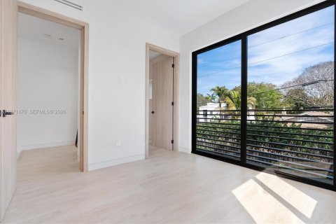 Купить таунхаус в Майами, Флорида 4 спальни, 179.12м2, № 2036422 - фото 27