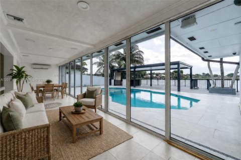 Villa ou maison à vendre à Miami Lakes, Floride: 4 chambres, 225.38 m2 № 2076685 - photo 28