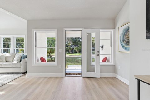 Casa en venta en Orlando, Florida, 2 dormitorios, 99.5 m2 № 1907730 - foto 17