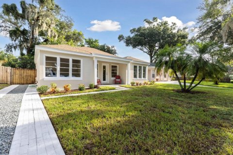 Casa en venta en Orlando, Florida, 2 dormitorios, 99.5 m2 № 1907730 - foto 3