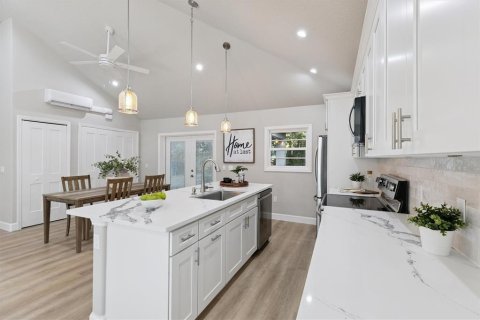 Casa en venta en Orlando, Florida, 2 dormitorios, 99.5 m2 № 1907730 - foto 11