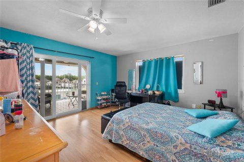Casa en venta en Marathon, Florida, 4 dormitorios, 275.36 m2 № 2157359 - foto 27
