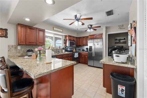 Casa en venta en Marathon, Florida, 4 dormitorios, 275.36 m2 № 2157359 - foto 10