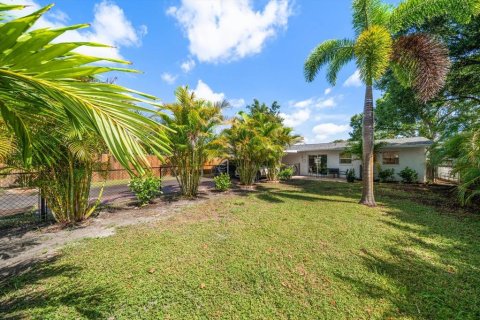 Casa en venta en Saint Petersburg, Florida, 2 dormitorios, 106.37 m2 № 1833309 - foto 26