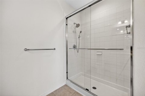 Снять в аренду таунхаус в Парриш, Флорида 6 комнат, 169.27м2, № 2229099 - фото 17