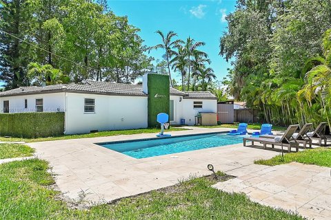 House in Miami Shores, Florida 3 bedrooms, 103.03 sq.m. № 1220570 - photo 27