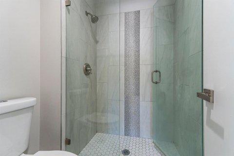 Townhouse in Jupiter, Florida 2 bedrooms, 109.25 sq.m. № 2249482 - photo 23