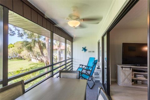 Copropriété à vendre à Bradenton, Floride: 2 chambres, 110.09 m2 № 2215441 - photo 15