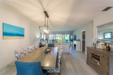 Copropriété à vendre à Bradenton, Floride: 2 chambres, 110.09 m2 № 2215441 - photo 5