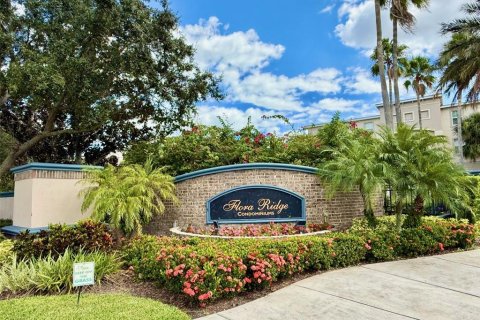 Copropriété à louer à Kissimmee, Floride: 3 chambres, 138.89 m2 № 2437368 - photo 2