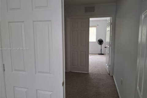 Villa ou maison à louer à Miramar, Floride: 2 chambres, 134.71 m2 № 1995744 - photo 14