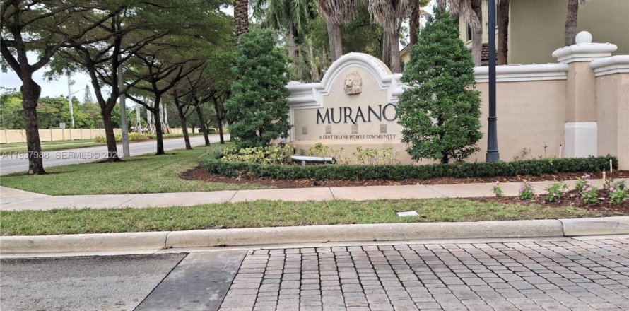 Villa ou maison à Miramar, Floride 2 chambres, 134.71 m2 № 1995744