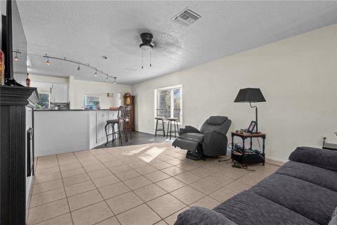 Casa en venta en Port Richey, Florida, 2 dormitorios, 137.12 m2 № 1884598 - foto 9