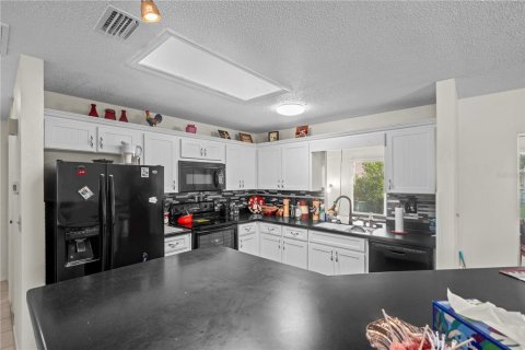 Casa en venta en Port Richey, Florida, 2 dormitorios, 137.12 m2 № 1884598 - foto 17
