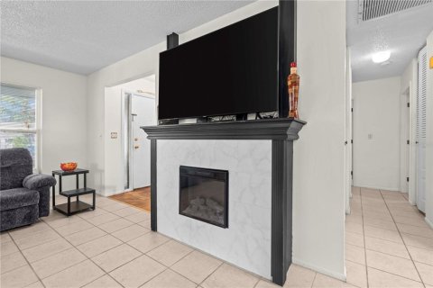 Casa en venta en Port Richey, Florida, 2 dormitorios, 137.12 m2 № 1884598 - foto 13