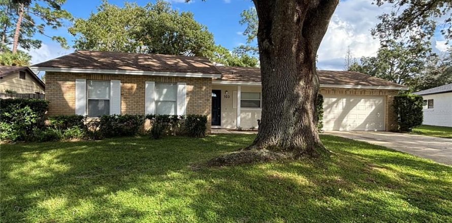 Villa ou maison à Longwood, Floride 3 chambres, 153.75 m2 № 2421597