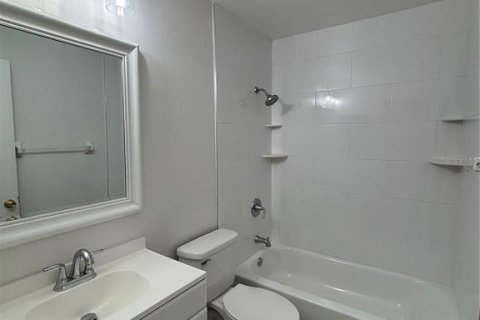Villa ou maison à vendre à Longwood, Floride: 3 chambres, 153.75 m2 № 2421597 - photo 6