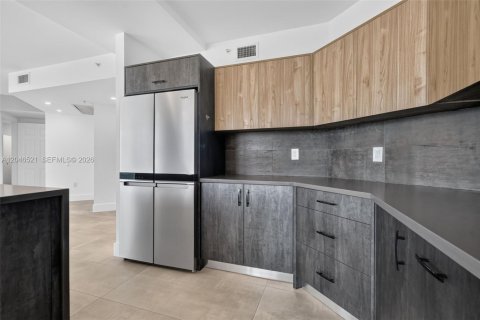 Купить кондоминиум в Авентура, Флорида 2 спальни, 149.57м2, № 2186359 - фото 4