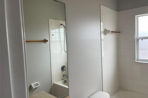 Villa ou maison à louer à Kissimmee, Floride: 5 chambres, 271.27 m2 № 2407086 - photo 26
