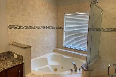 Villa ou maison à louer à Kissimmee, Floride: 5 chambres, 271.27 m2 № 2407086 - photo 8