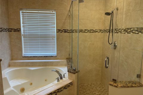 Villa ou maison à louer à Kissimmee, Floride: 5 chambres, 271.27 m2 № 2407086 - photo 9
