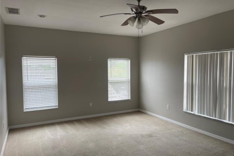 Villa ou maison à louer à Kissimmee, Floride: 5 chambres, 271.27 m2 № 2407086 - photo 21