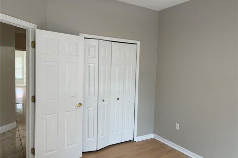 Villa ou maison à louer à Kissimmee, Floride: 5 chambres, 271.27 m2 № 2407086 - photo 11