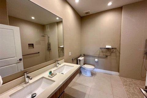 Touwnhouse à vendre à Kissimmee, Floride: 4 chambres, 218.88 m2 № 1122262 - photo 9
