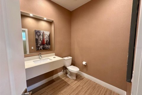 Touwnhouse à vendre à Kissimmee, Floride: 4 chambres, 218.88 m2 № 1122262 - photo 6