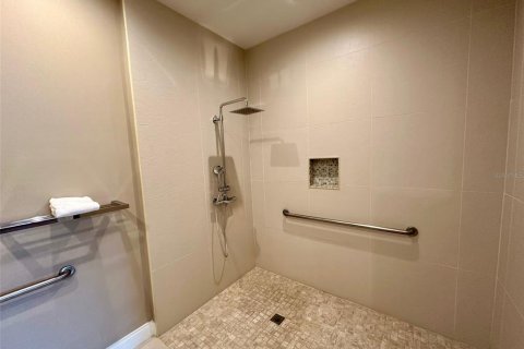 Touwnhouse à vendre à Kissimmee, Floride: 4 chambres, 218.88 m2 № 1122262 - photo 10
