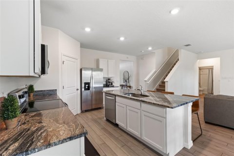 Casa en venta en Newberry, Florida, 5 dormitorios, 237.46 m2 № 1732341 - foto 10