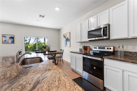Casa en venta en Newberry, Florida, 5 dormitorios, 237.46 m2 № 1732341 - foto 11