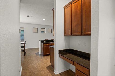 House in Orlando, Florida 4 bedrooms, 196.21 sq.m. № 1690766 - photo 26