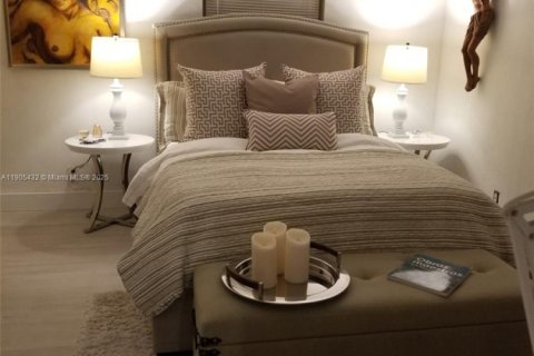 Снять в аренду виллу или дом в Форт-Лодердейл, Флорида 2 спальни, 81.29м2, № 1956179 - фото 16