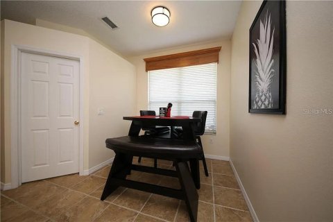 Casa en alquiler en Valrico, Florida, 4 dormitorios, 174.1 m2 № 1910564 - foto 11
