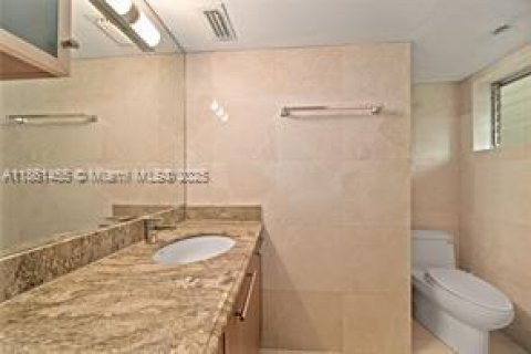 Copropriété à louer à Miami, Floride: 1 chambre, 96.25 m2 № 1892153 - photo 8