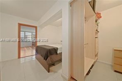 Copropriété à louer à Miami, Floride: 1 chambre, 96.25 m2 № 1892153 - photo 5