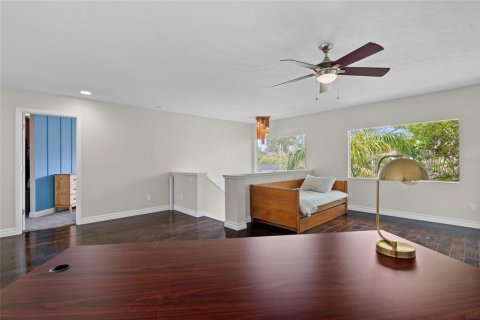 House in Tampa, Florida 3 bedrooms, 252.14 sq.m. № 1894319 - photo 29