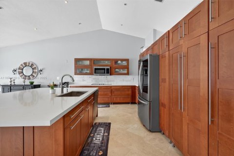 Villa ou maison à vendre à Coral Springs, Floride: 4 chambres, 244.33 m2 № 1895908 - photo 14