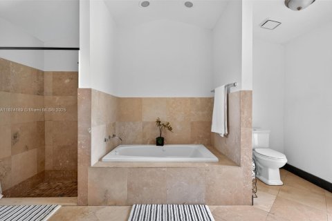 Villa ou maison à vendre à Coral Springs, Floride: 4 chambres, 244.33 m2 № 1895908 - photo 30