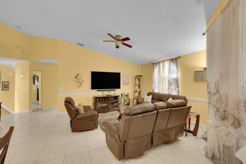 Condo in Boynton Beach, Florida, 3 bedrooms  № 2086508 - photo 4