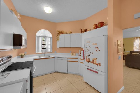 Condo in Boynton Beach, Florida, 3 bedrooms  № 2086508 - photo 9